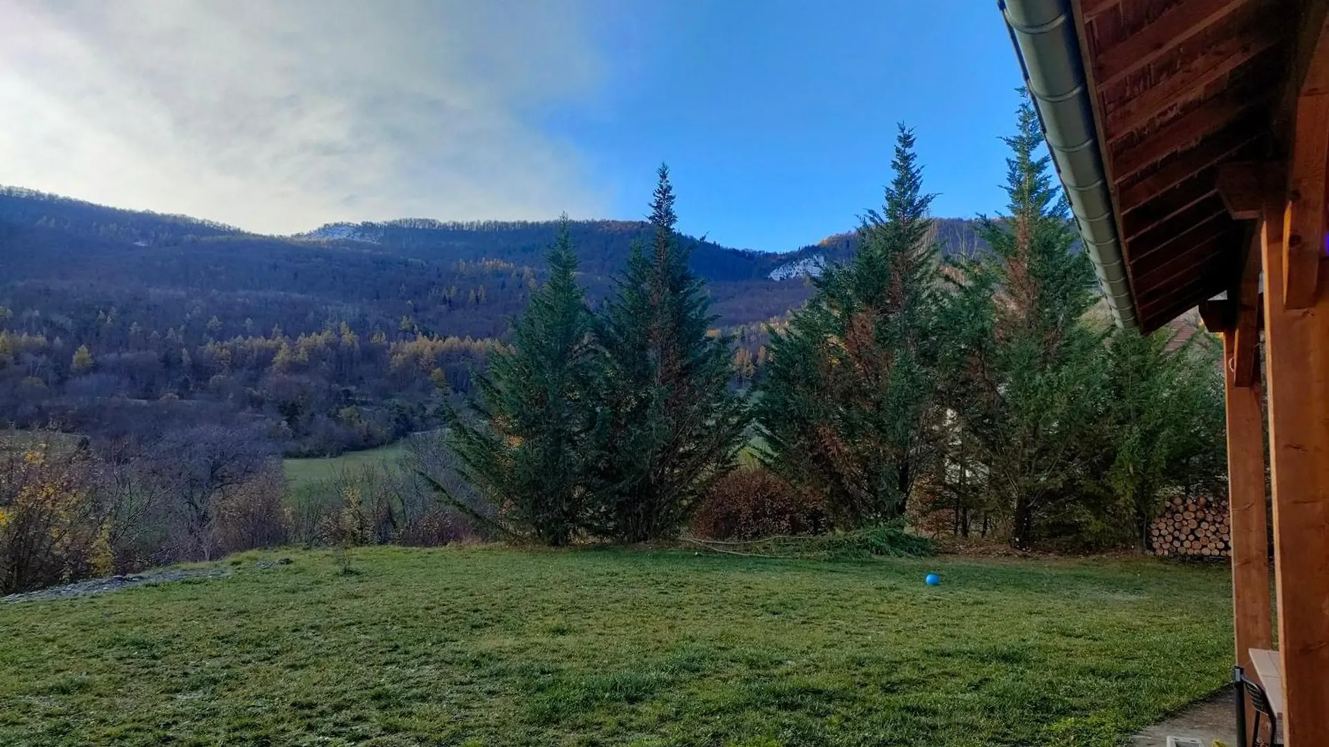 Au Toit Des 4 Saisons Villa Venterol  0*, Venterol (Alpes-de-Haute-Provence) France